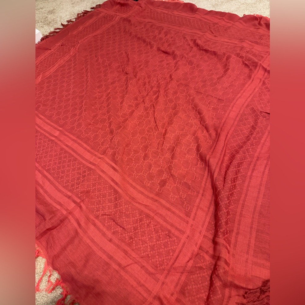 Gucci Red Patterned Scarf